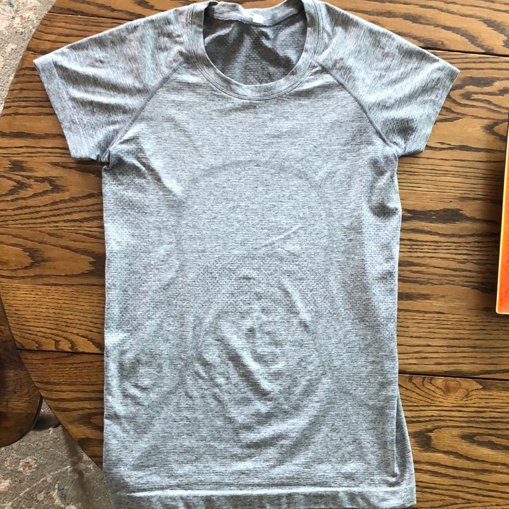 Lululemon shirt